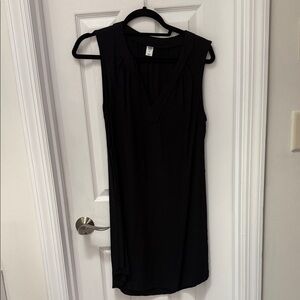 Old Navy Black Sleeveless Dress